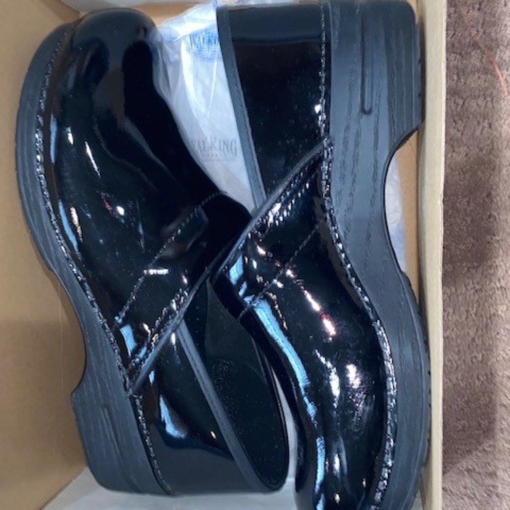 Dansko Professional Black Patent Clog